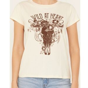 SHYANNE WOMEN'S WILD AT HEART SHORT SLEEVE GRAPHIC TEE XL